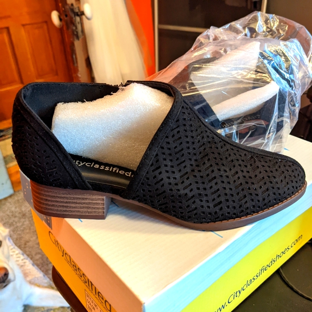 Brand new size 6 1/2 City Classified Black faux  suede bootie style shoes